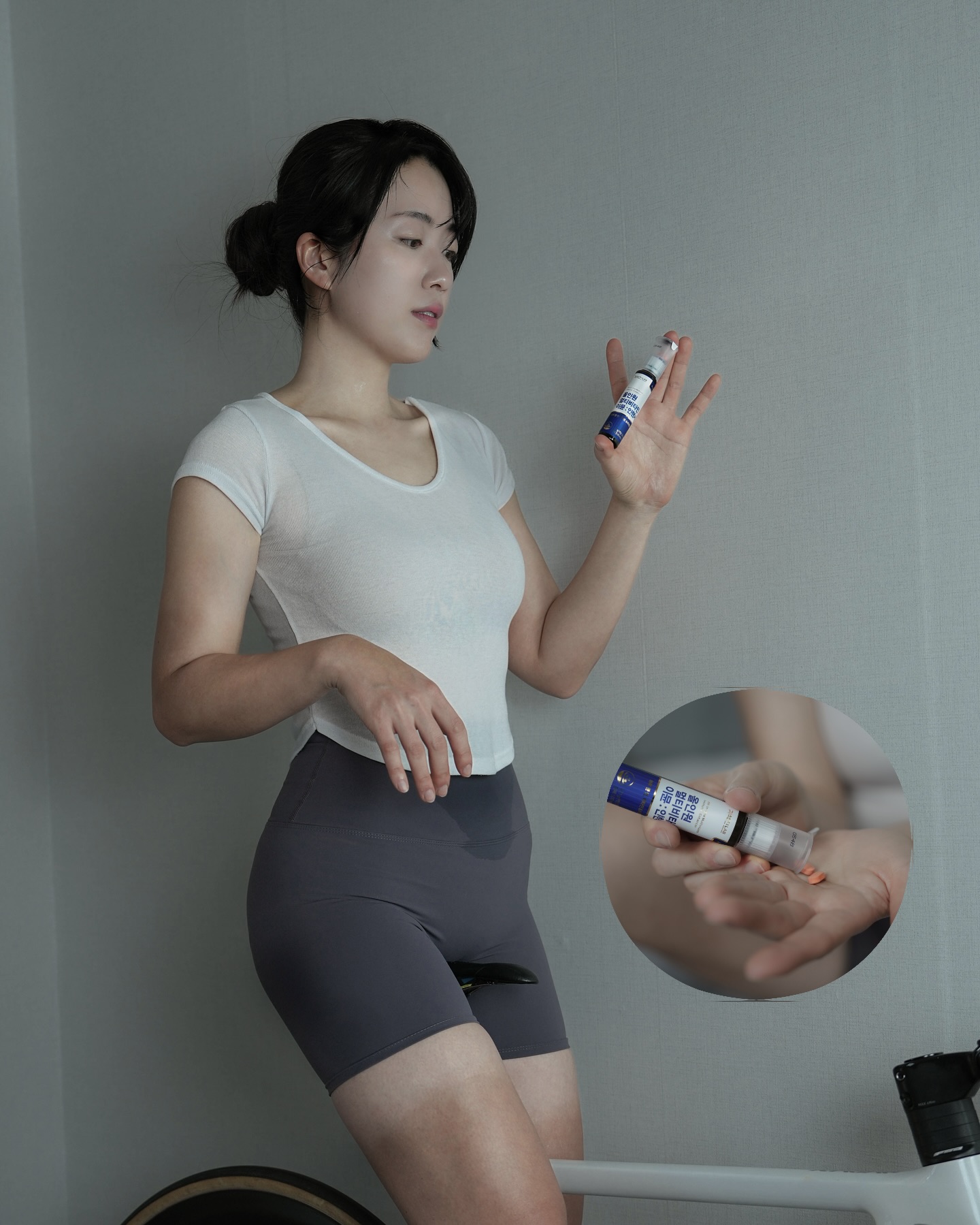 Mindy Cycling (8P) 04.jpg